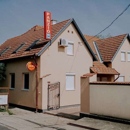 Aranyhid Vendeghaz Hotel Makó Buitenkant foto