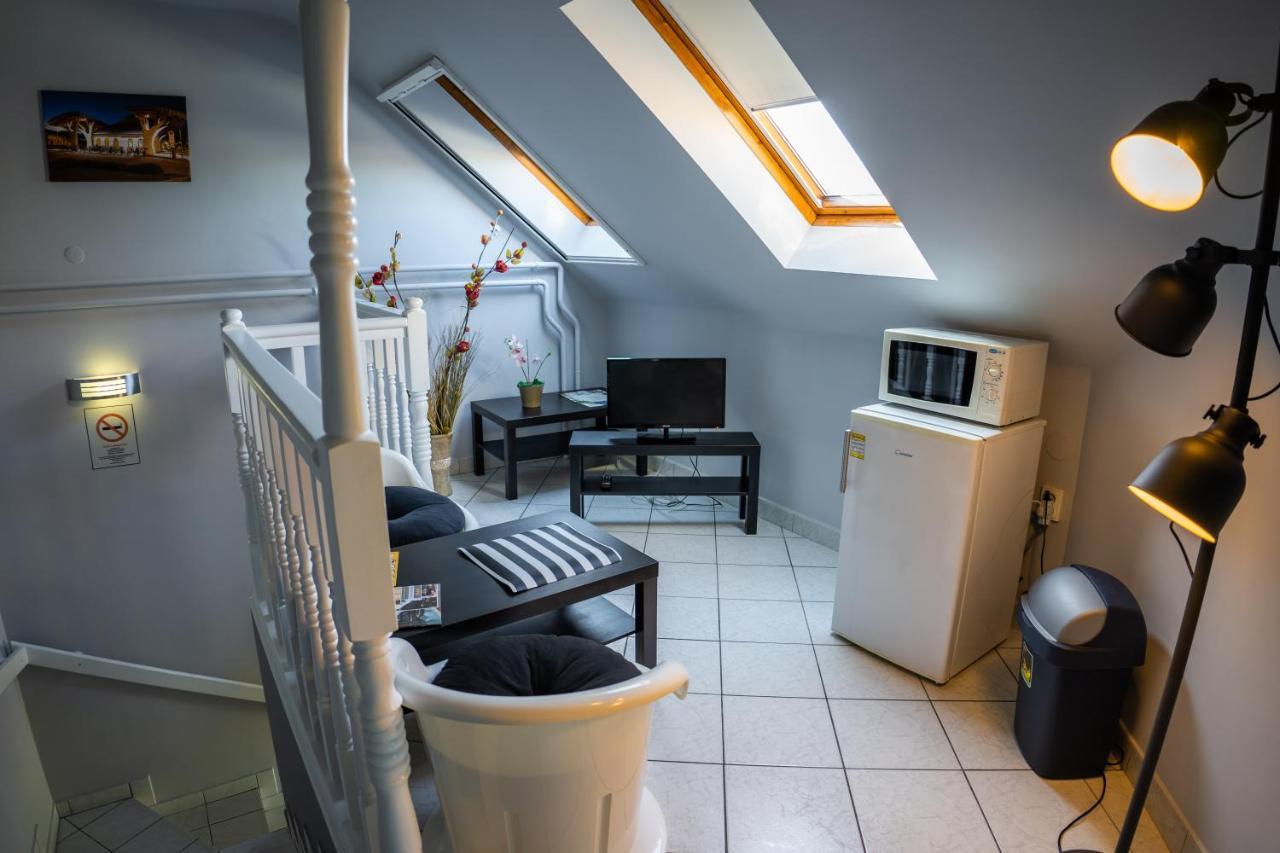 Aranyhid Vendeghaz Hotel Makó Buitenkant foto
