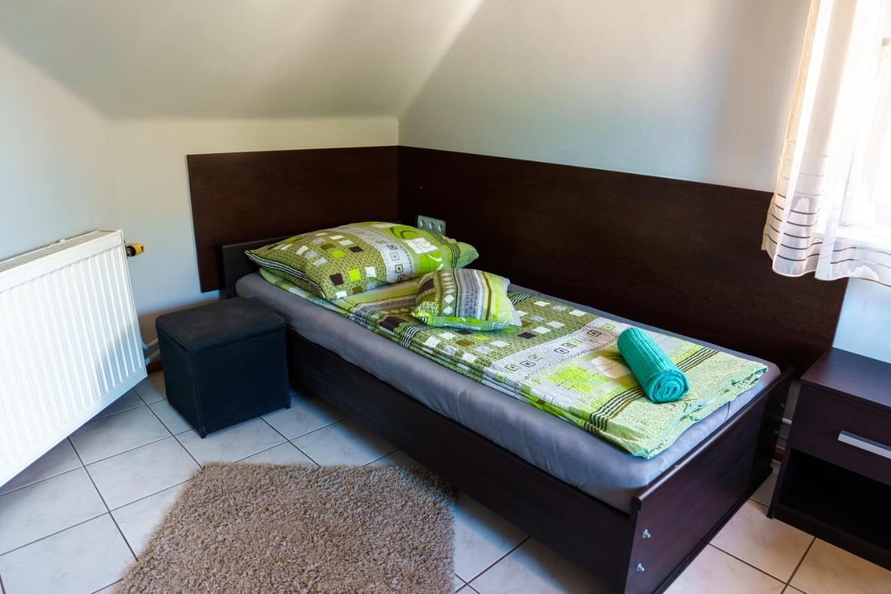 Aranyhid Vendeghaz Hotel Makó Buitenkant foto