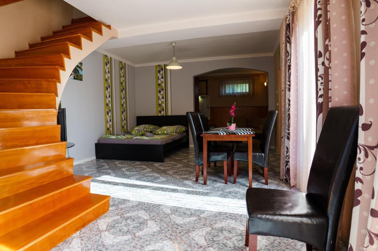 Aranyhid Vendeghaz Hotel Makó Buitenkant foto