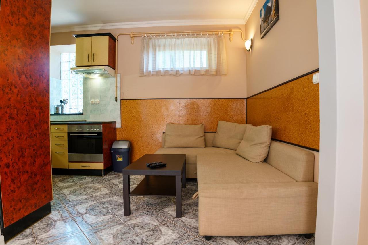 Aranyhid Vendeghaz Hotel Makó Buitenkant foto