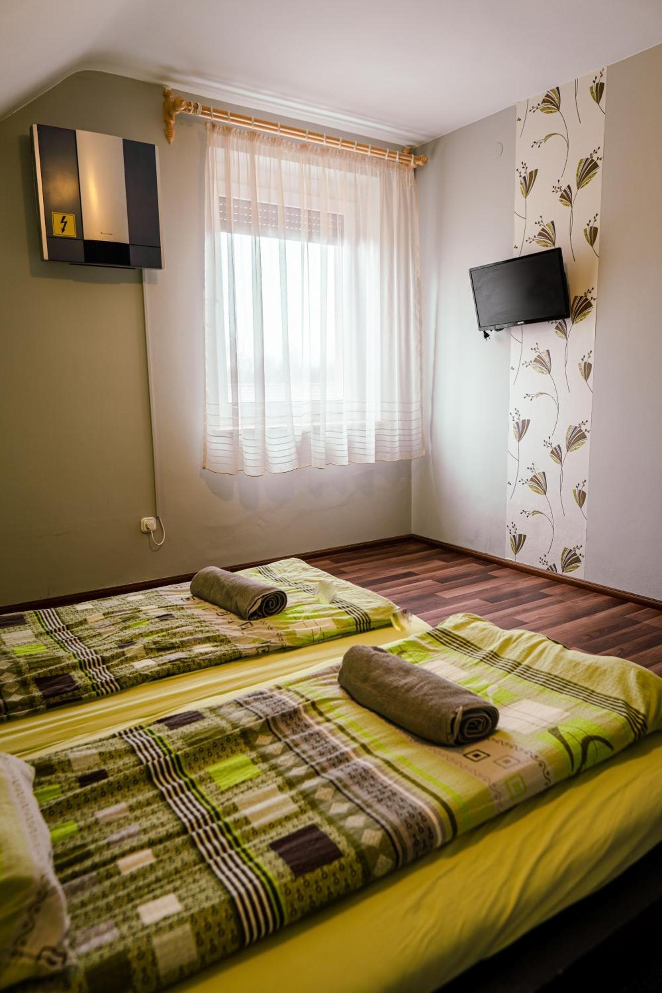 Aranyhid Vendeghaz Hotel Makó Buitenkant foto