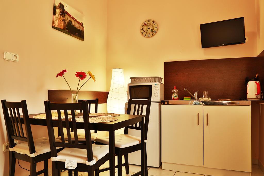 Aranyhid Vendeghaz Hotel Makó Kamer foto